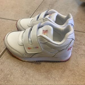 Girls Velcro Reeboks